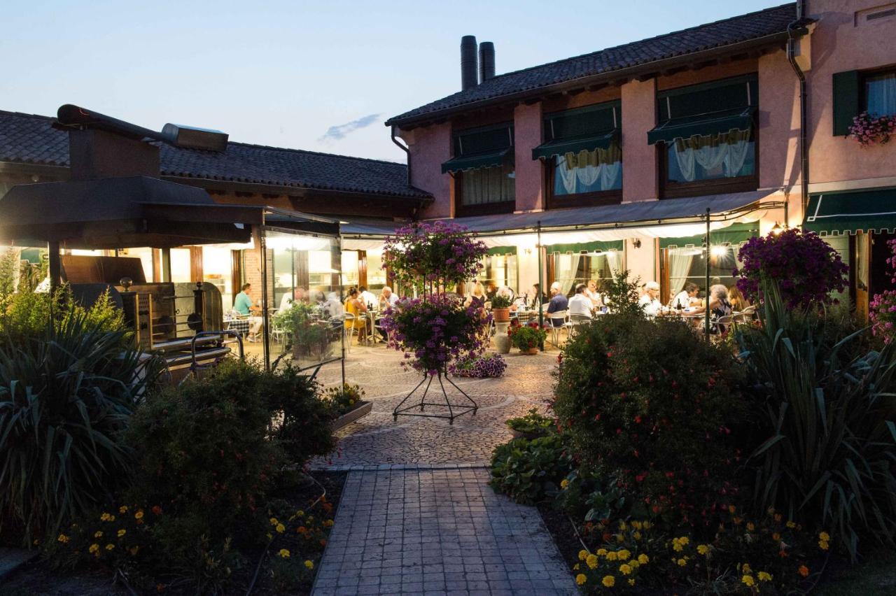 Osteria Alla Pasina Dosson Esterno foto